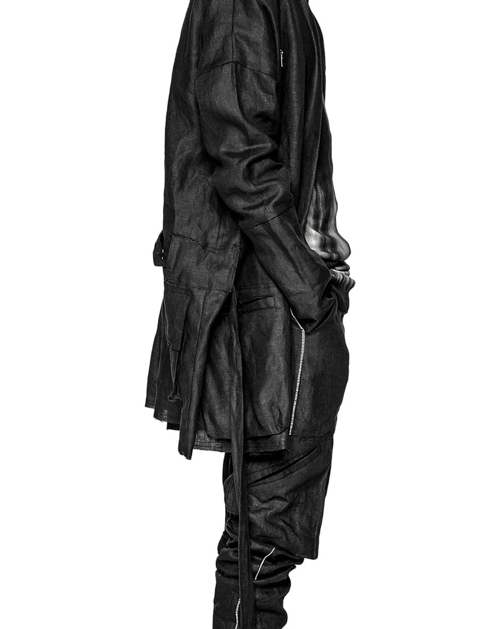 MINOAR - Utility Wrapper Linen Coat, Men's black linen coat with cargo pocket detail - 9
