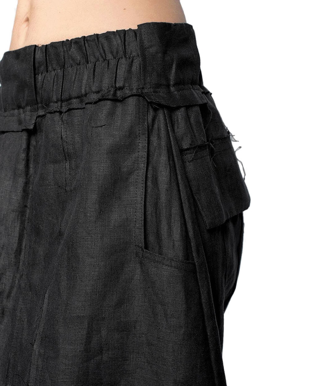 Cargo Volume Linen Shorts - Image 9