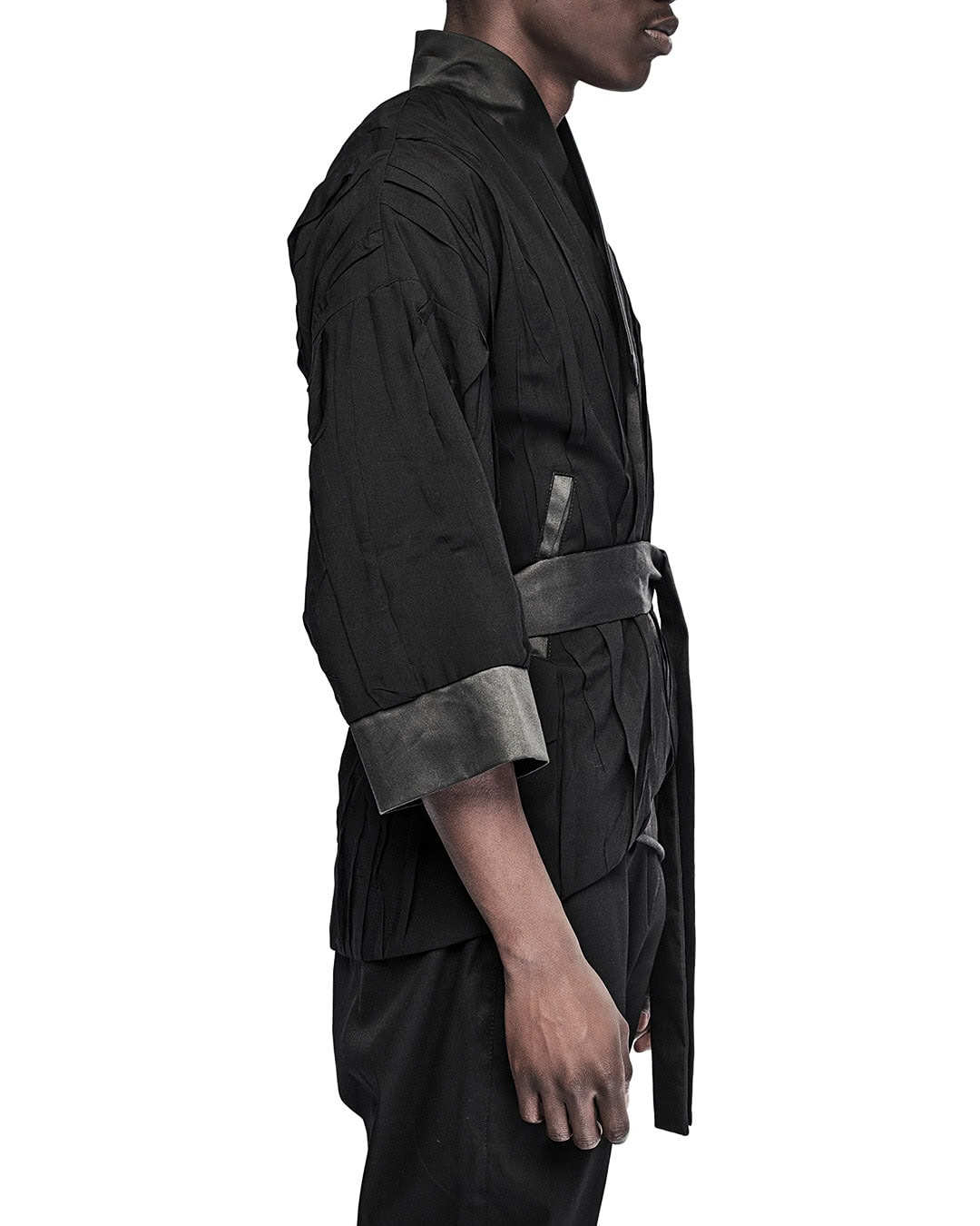 MINOAR - Linear Crushed Technique Kimono Jacket, Men's black cotton jacket with Crushed texture - 6