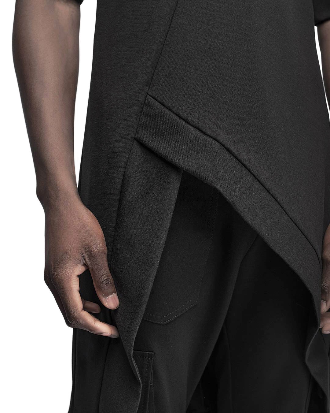 MINOAR - Space Asymmetric Deconstruct Long T-Shirt, Men's black cotton T-shirt with satin finish - 5