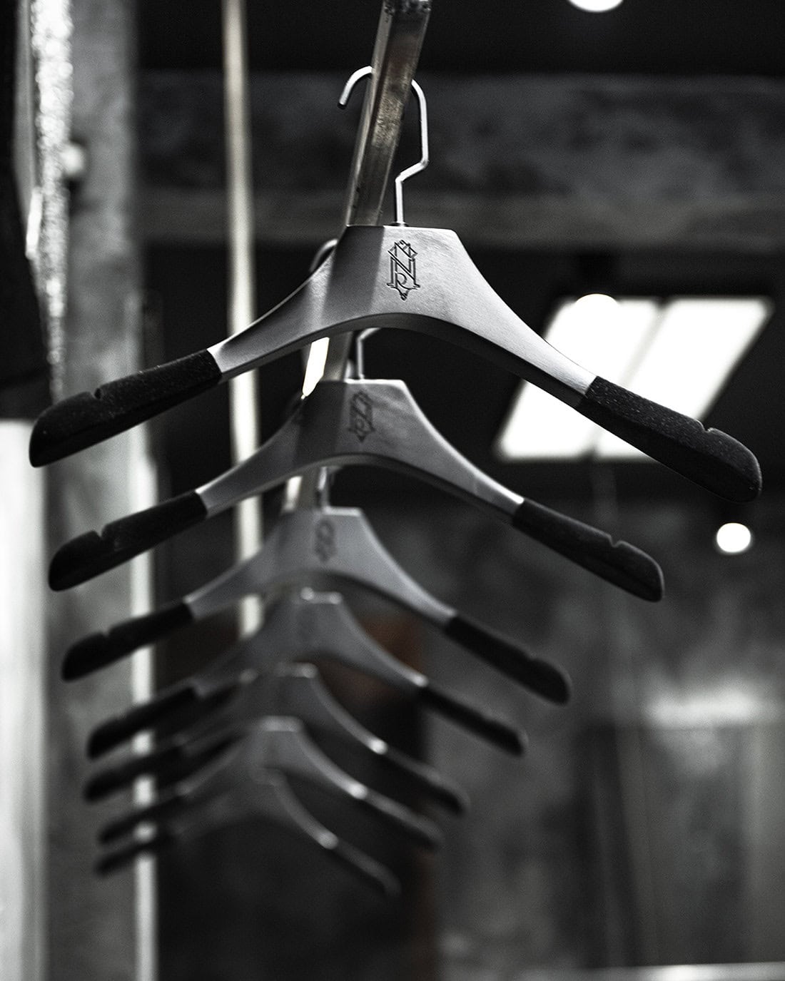 Minoár Signature Wooden Hanger