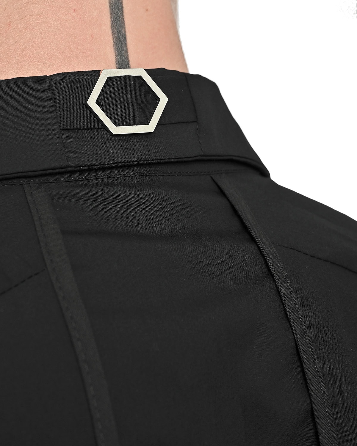 Division Cut Linear Collar Shirt - Image 8