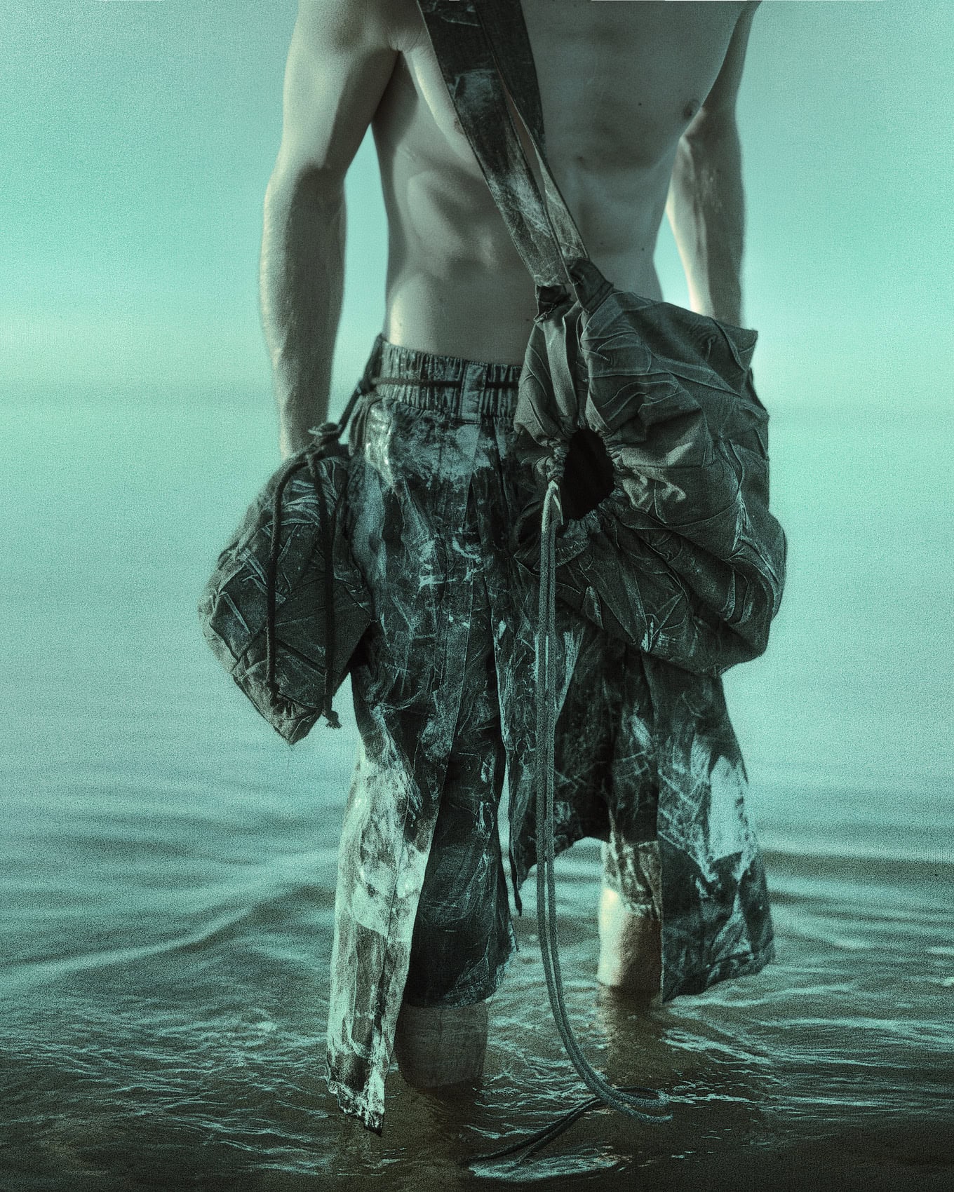 minoar-summer-epitome-visuals-swimwear (12)