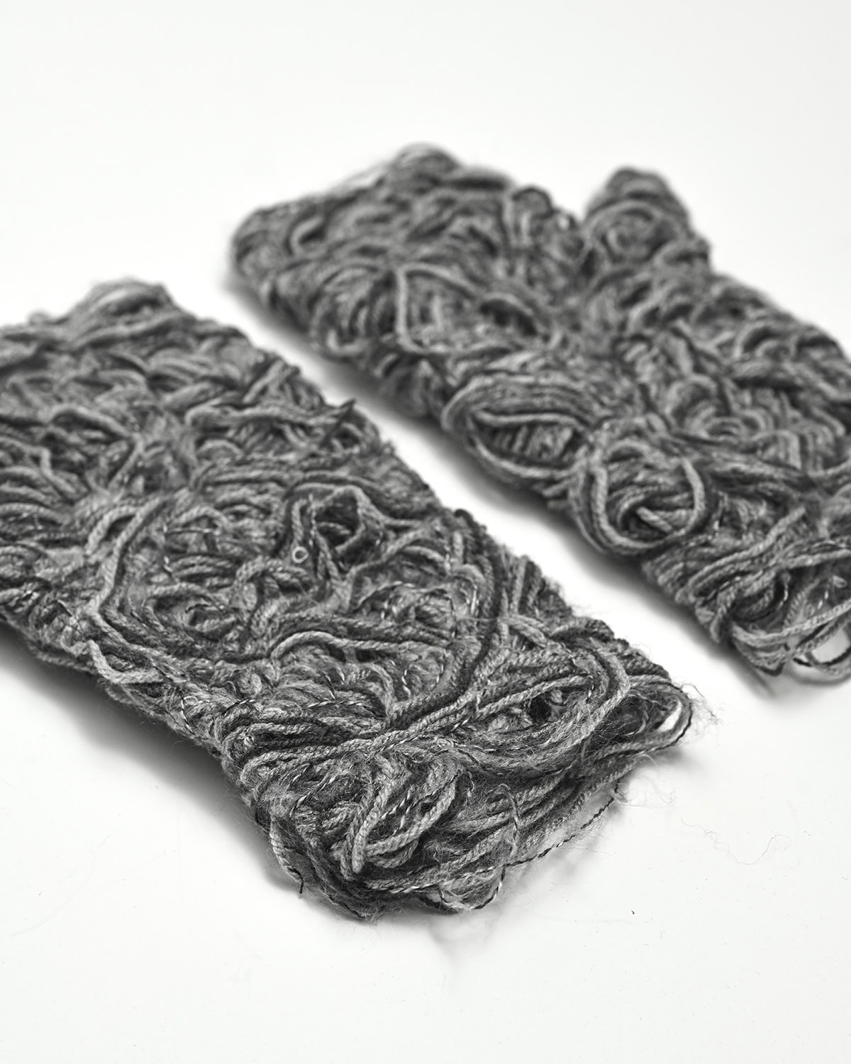 Grey Blend Fiber Bond Hand Sleeves - Image 5