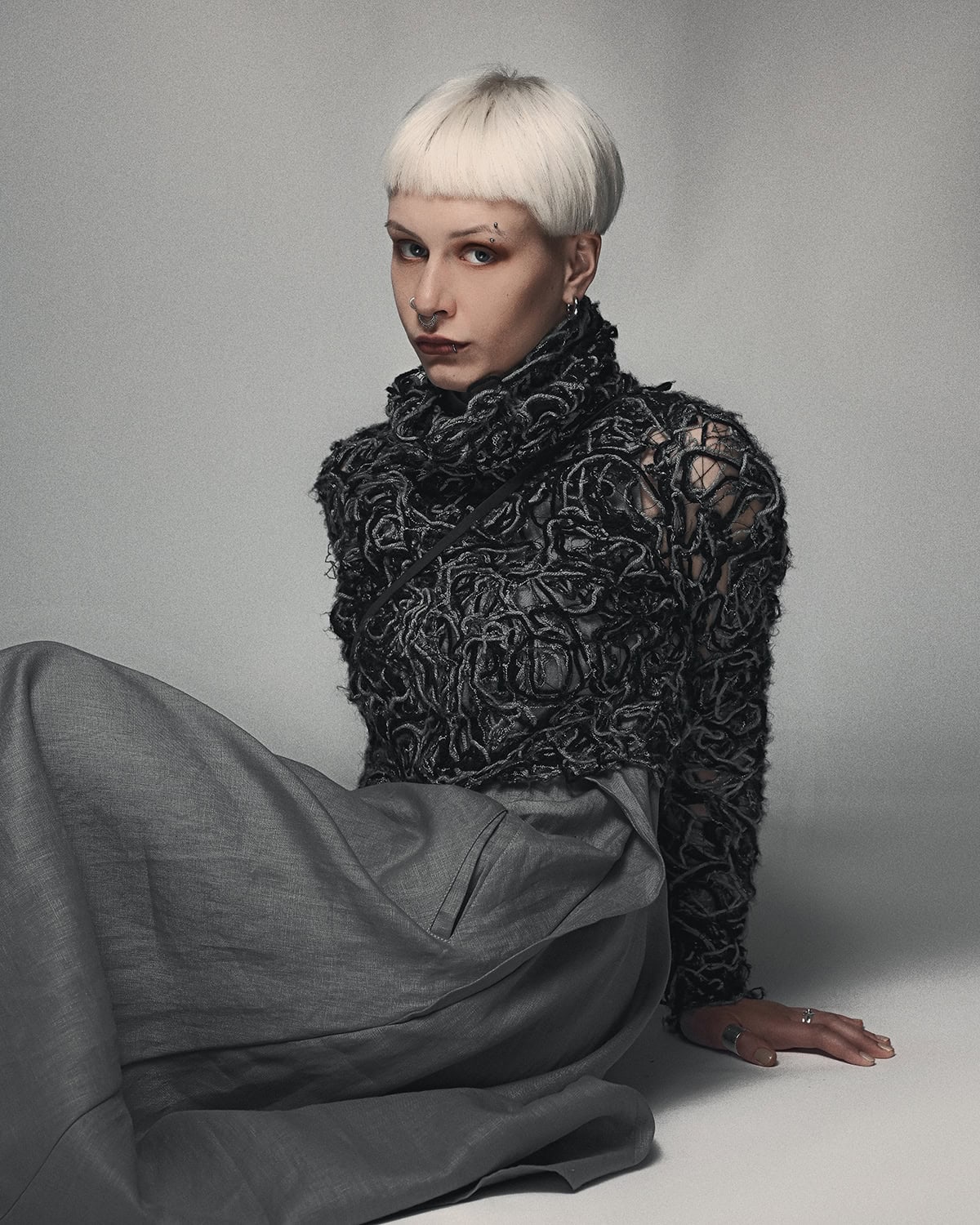 minoar-neutralism-editorial 4