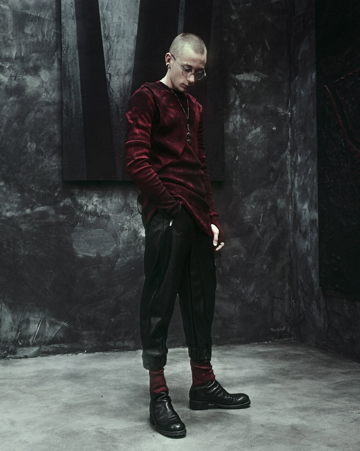 MINOAR - Cloud Red Layer Rib Knit Sweater, Men's black cotton sweater with thumb openings - 10