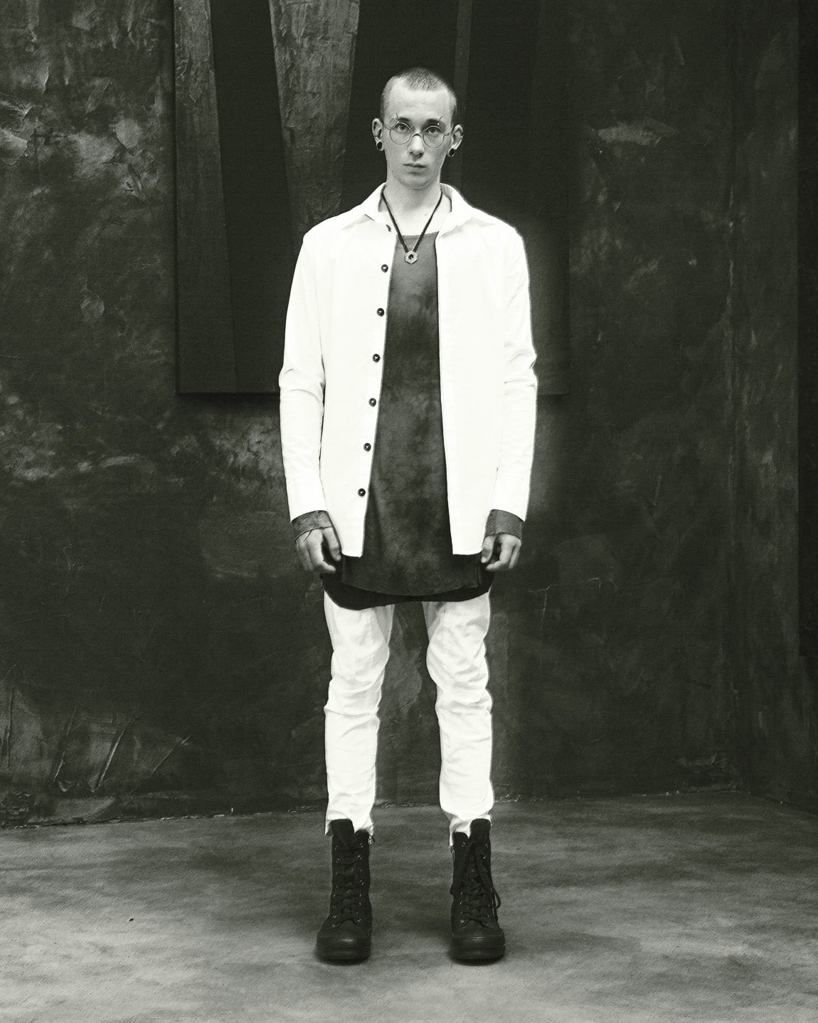 Elemental White Collar Shirt - Image 9