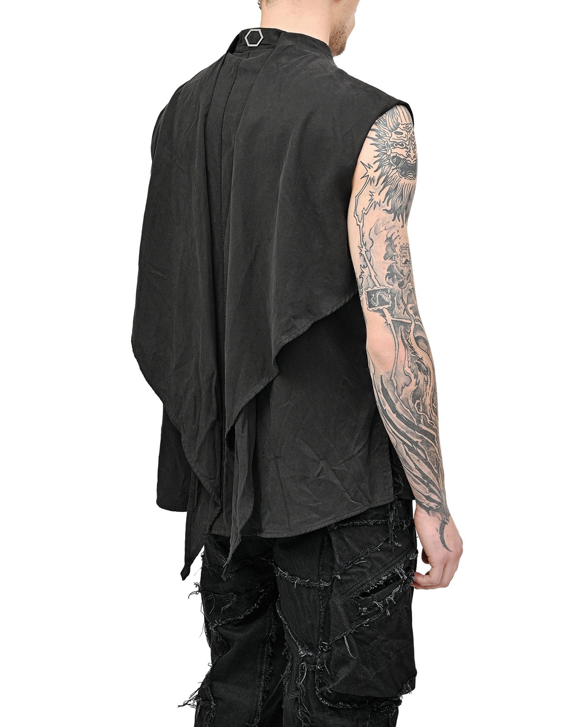 Soft Wrinkle Layers Sleeveless Shirt - Image 6