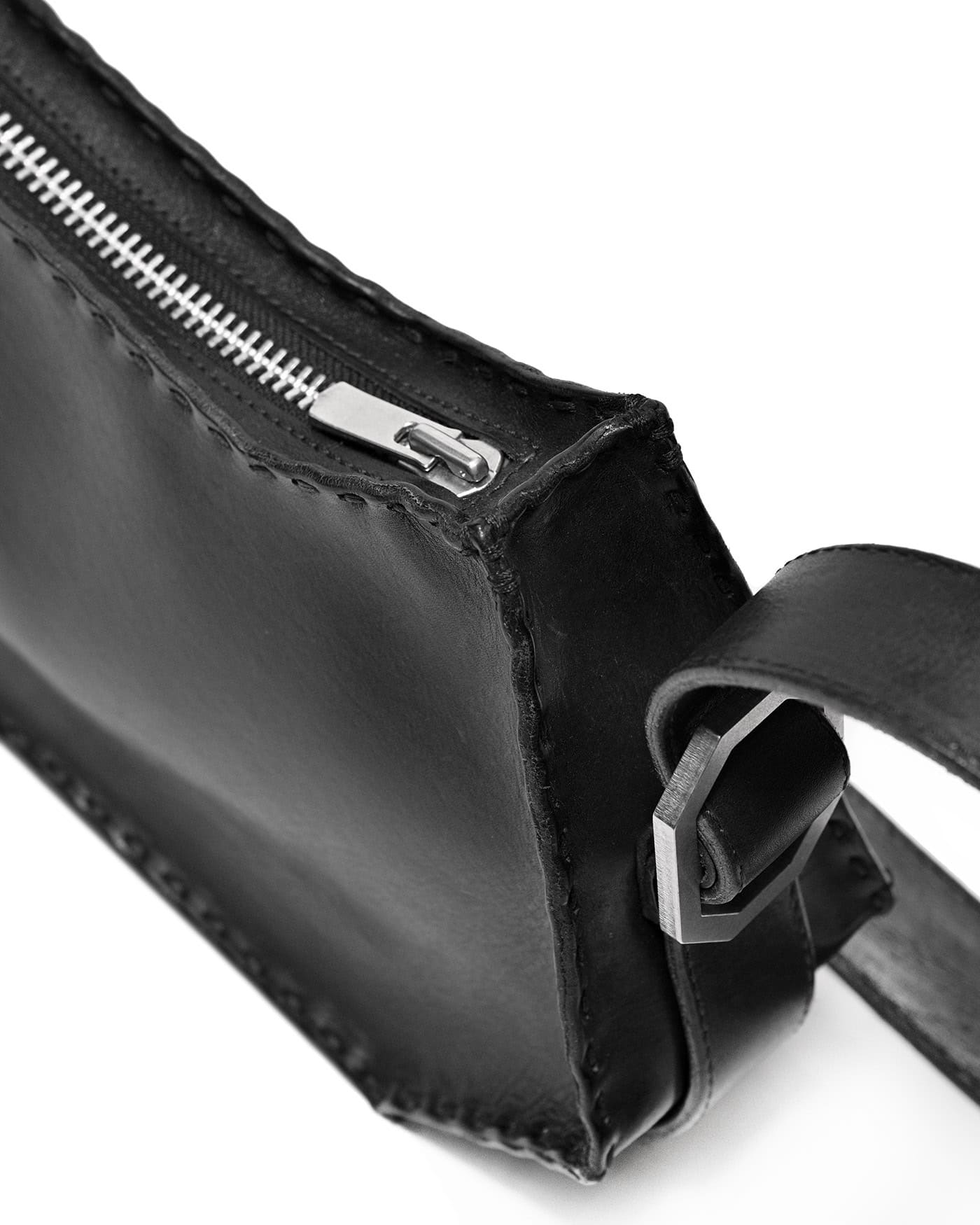 Oracle Leather Shoulder Hexa Bag - Image 13