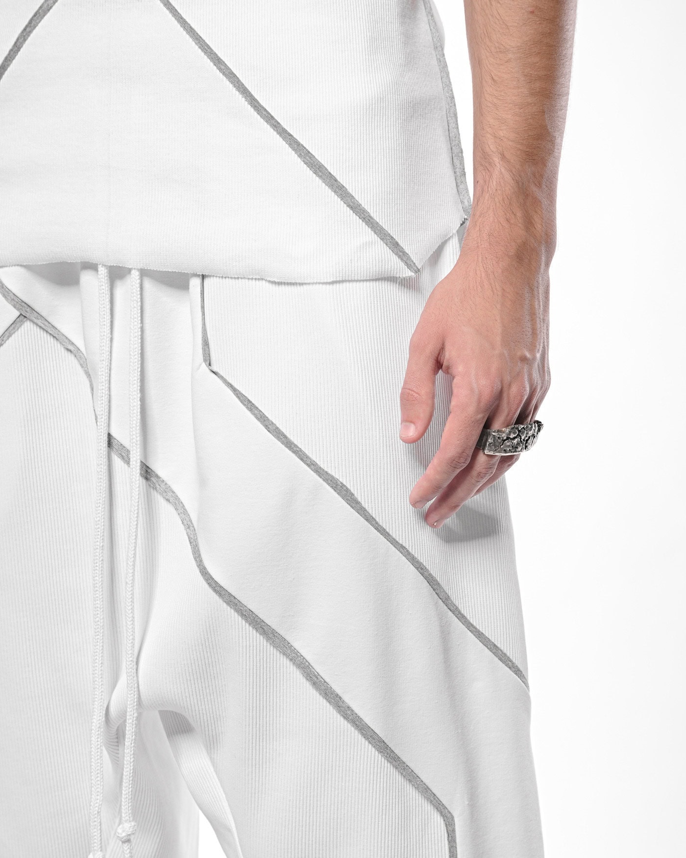 Cluster External Seam Tank Top - Image 7