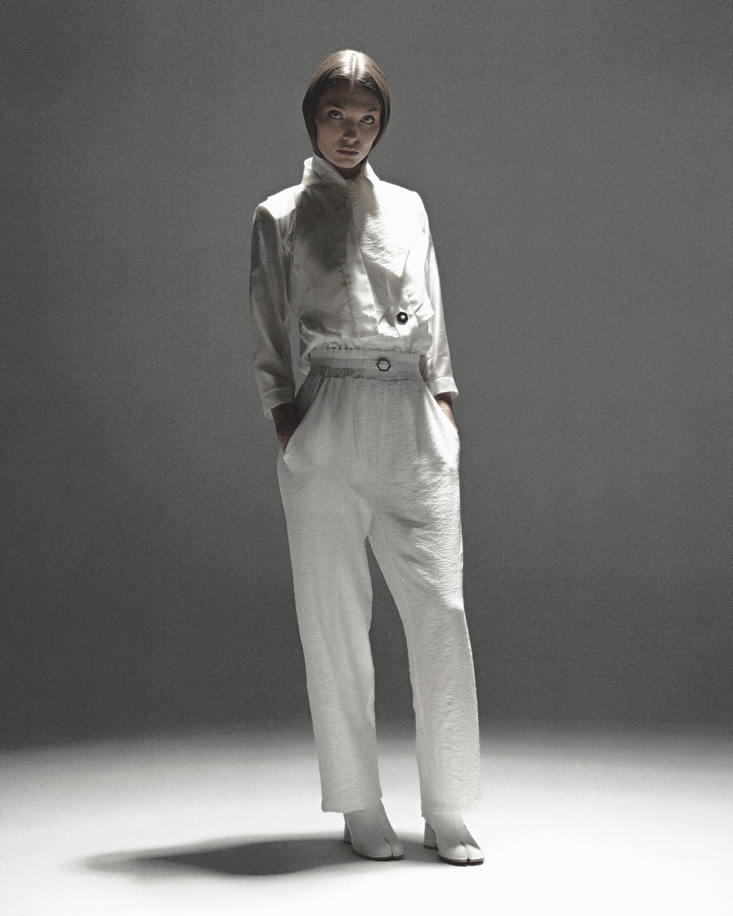 minoar-nebula-visuals-womens (3)