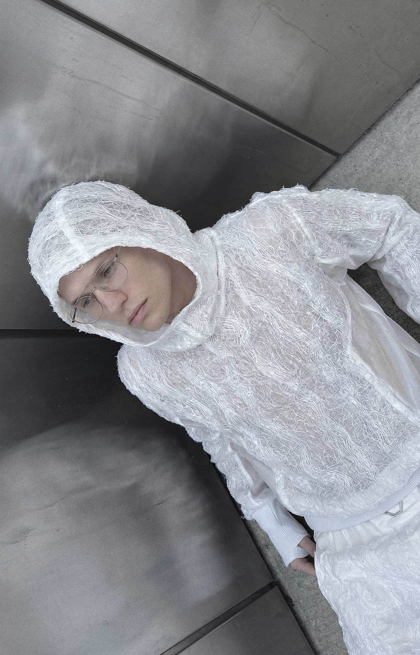 minoar-series-white (2)