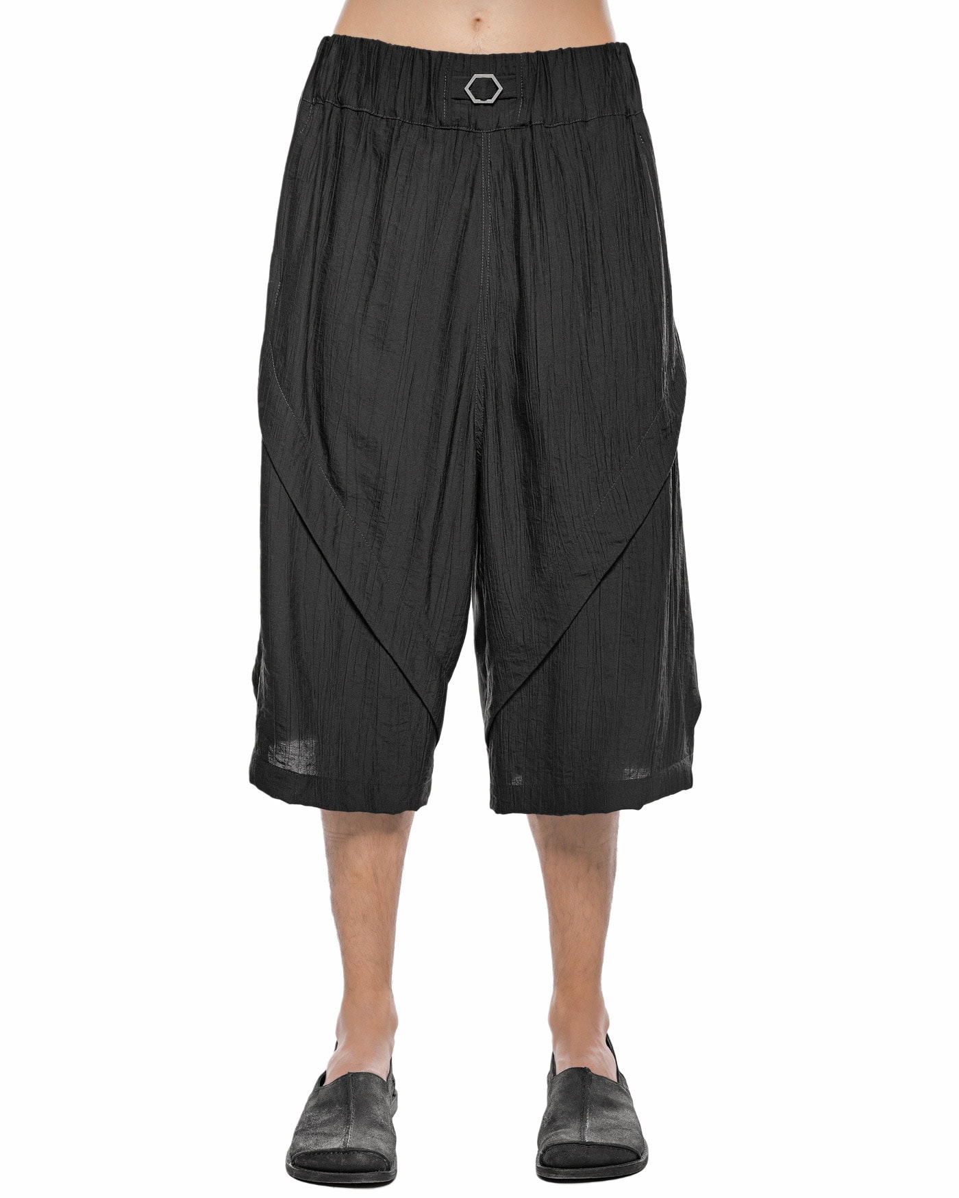 Array Loose Crop Panel Pants