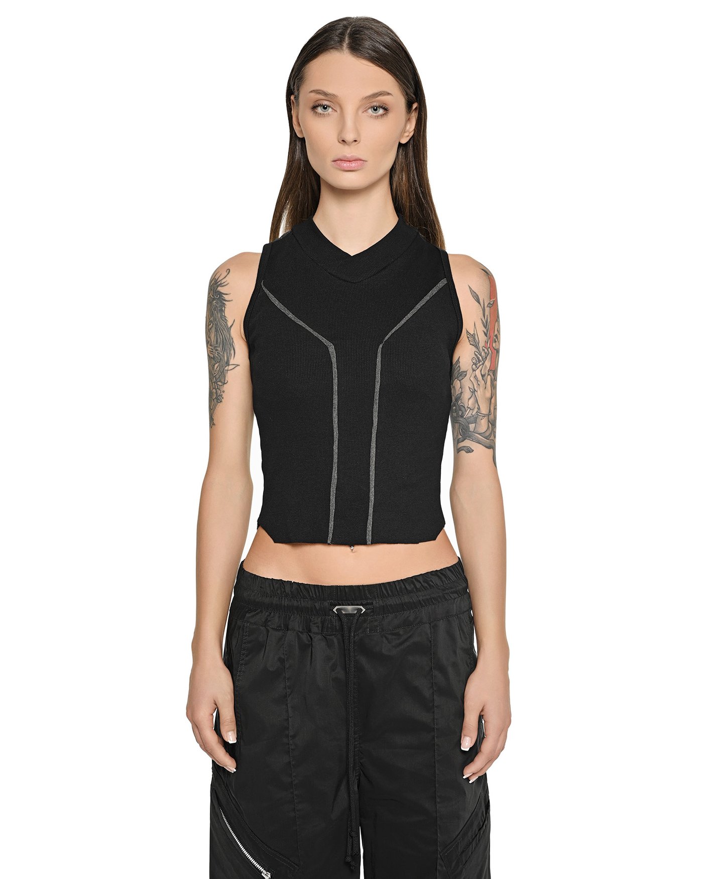 Cluster External Seam Sleeveless Top