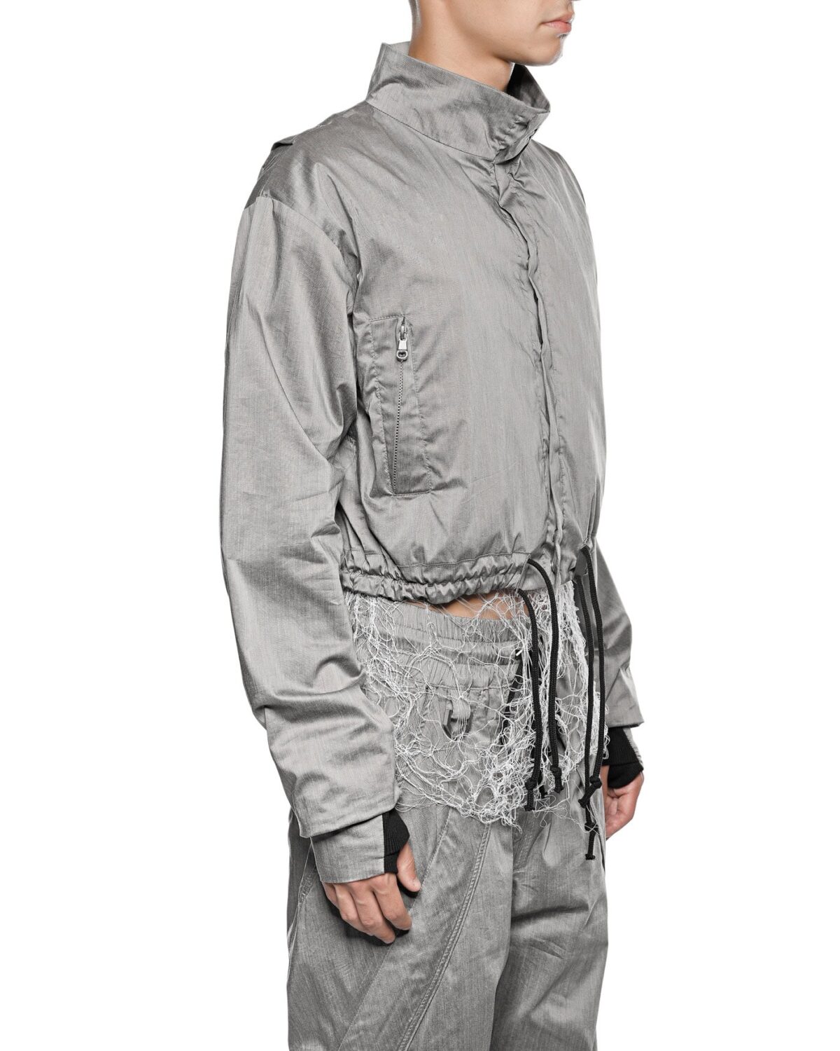MINOAR - Stellar Tech Crop Jacket, Men's grey cotton jacket with thumb openings - 3