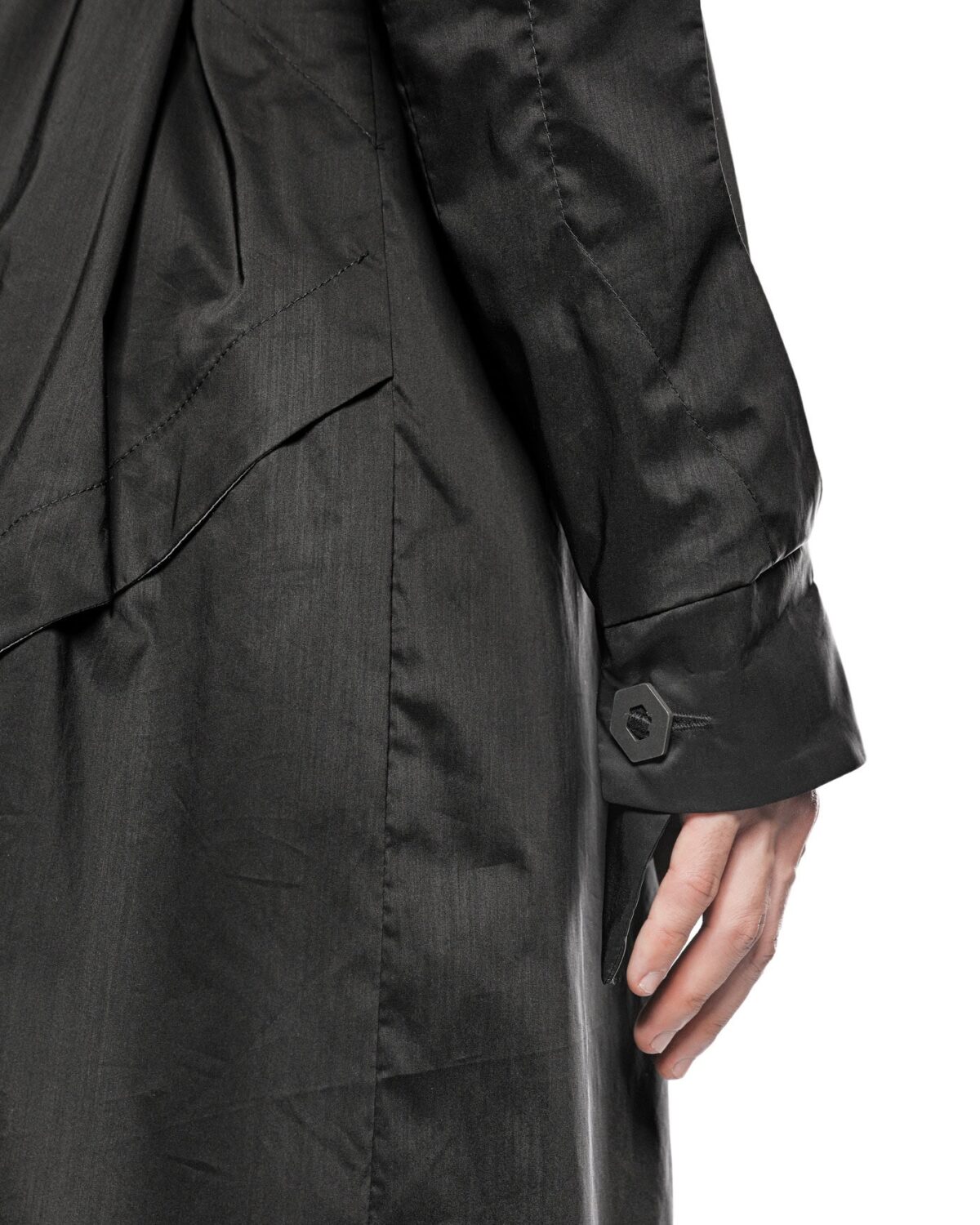 MINOAR - Gravity Deconstruct Trench Coat, Men's black cotton coat with multi-panel construction - 7