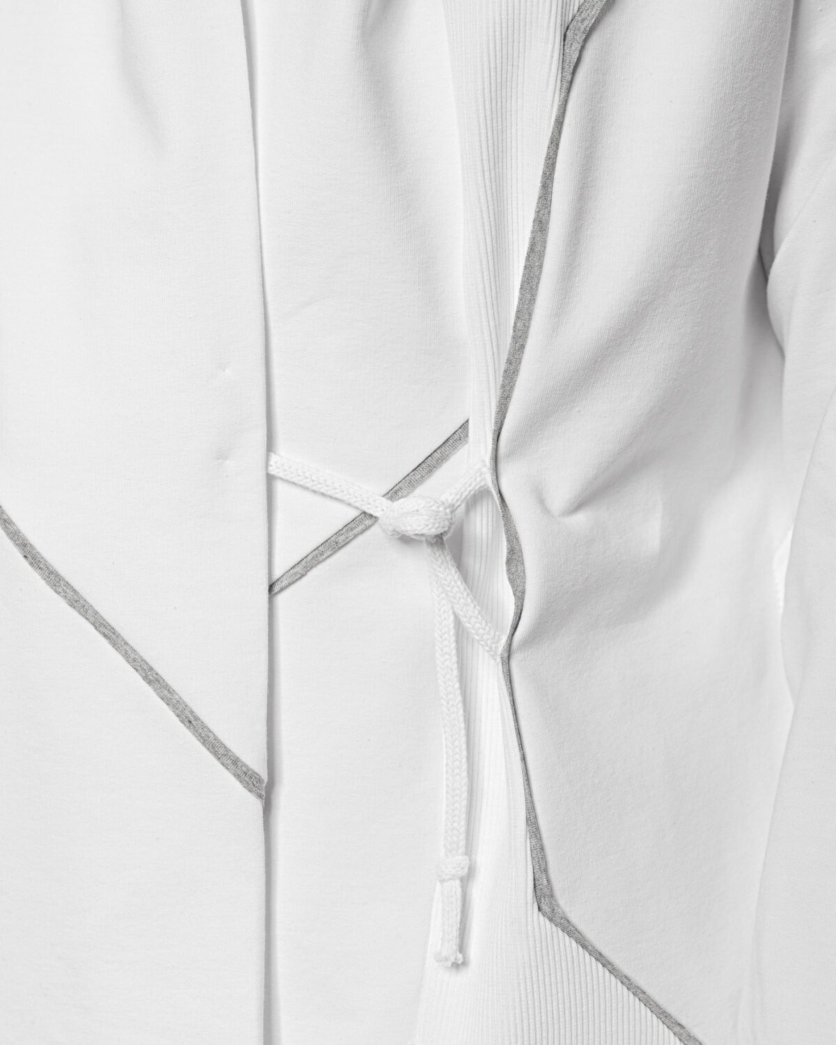 MINOAR - Cluster Hooded Secure Knit Cardigan, Men's white cotton cardigan with external seam detail - 7