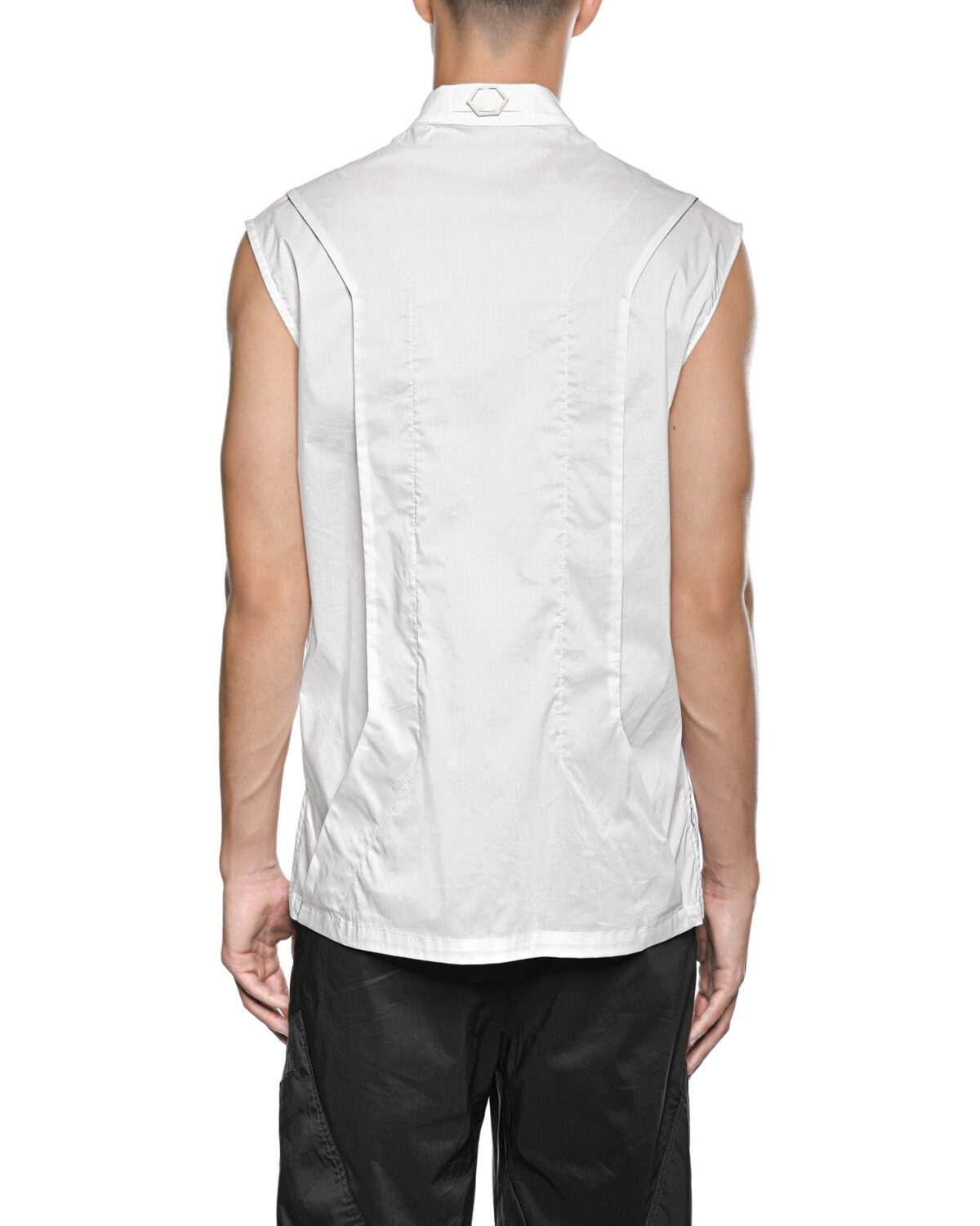 MINOAR - Gravity Layers Sleveeless Shirt, Men's white cotton shirt with multi-panel construction - 4