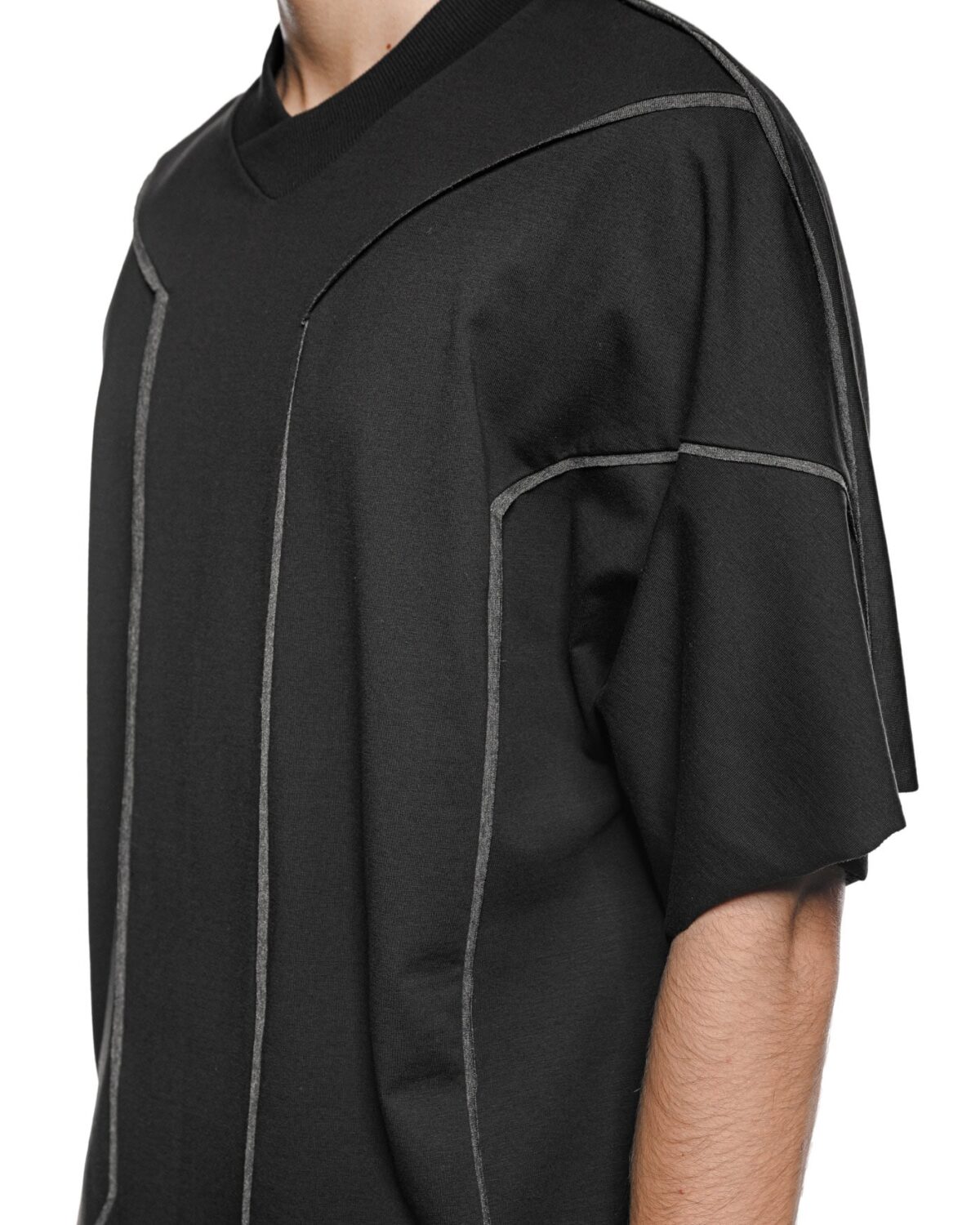 MINOAR - Cluster Oversize Loose T-shirt, Men's black cotton T-shirt with external seam detail - 5