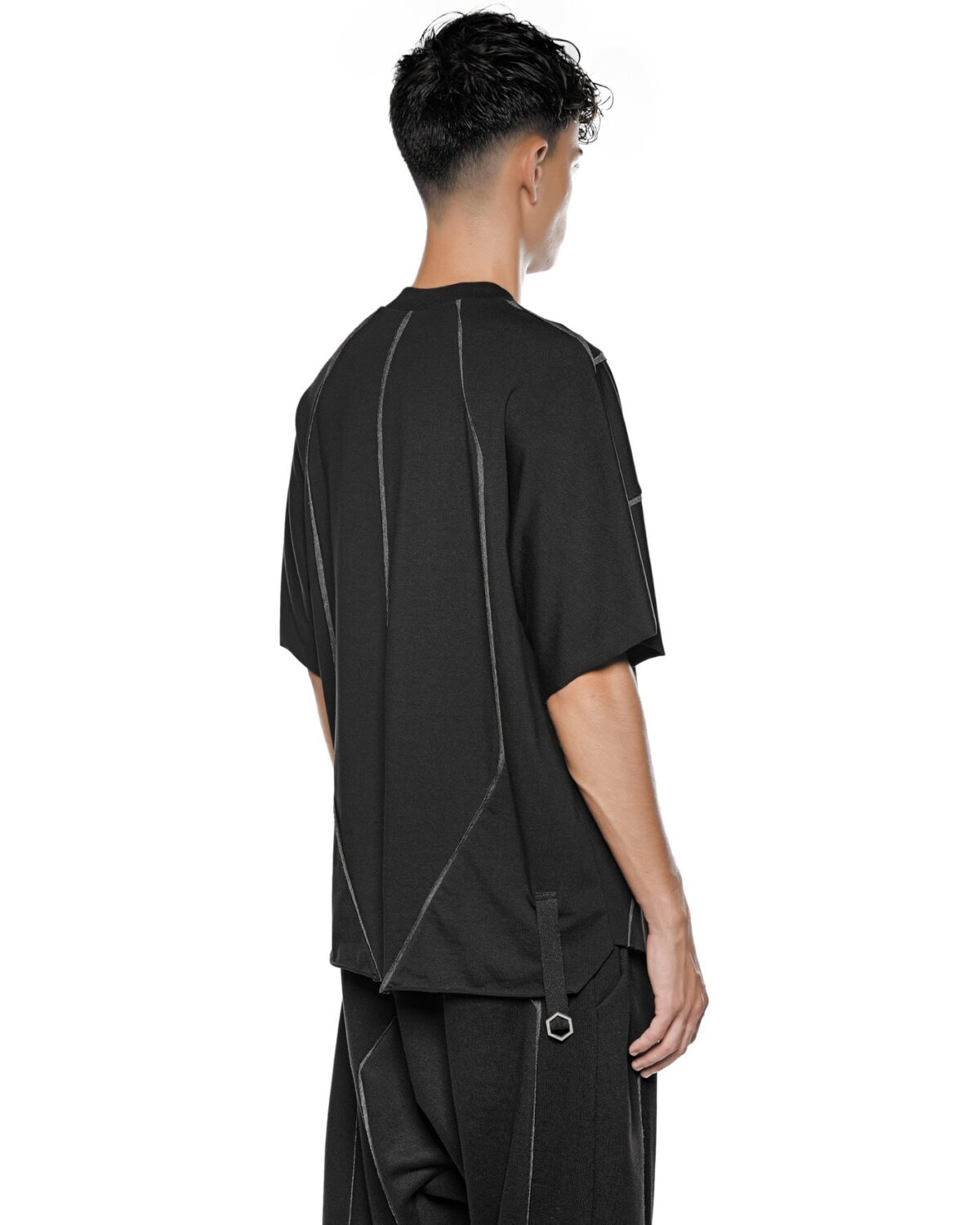 MINOAR - Cluster Oversize Loose T-shirt, Men's black cotton T-shirt with external seam detail - 7