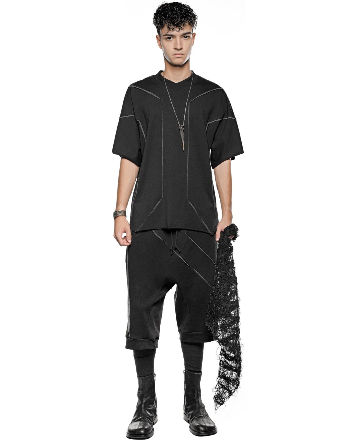 MINOAR - Cluster Panel Drop Crotch Shorts - 8