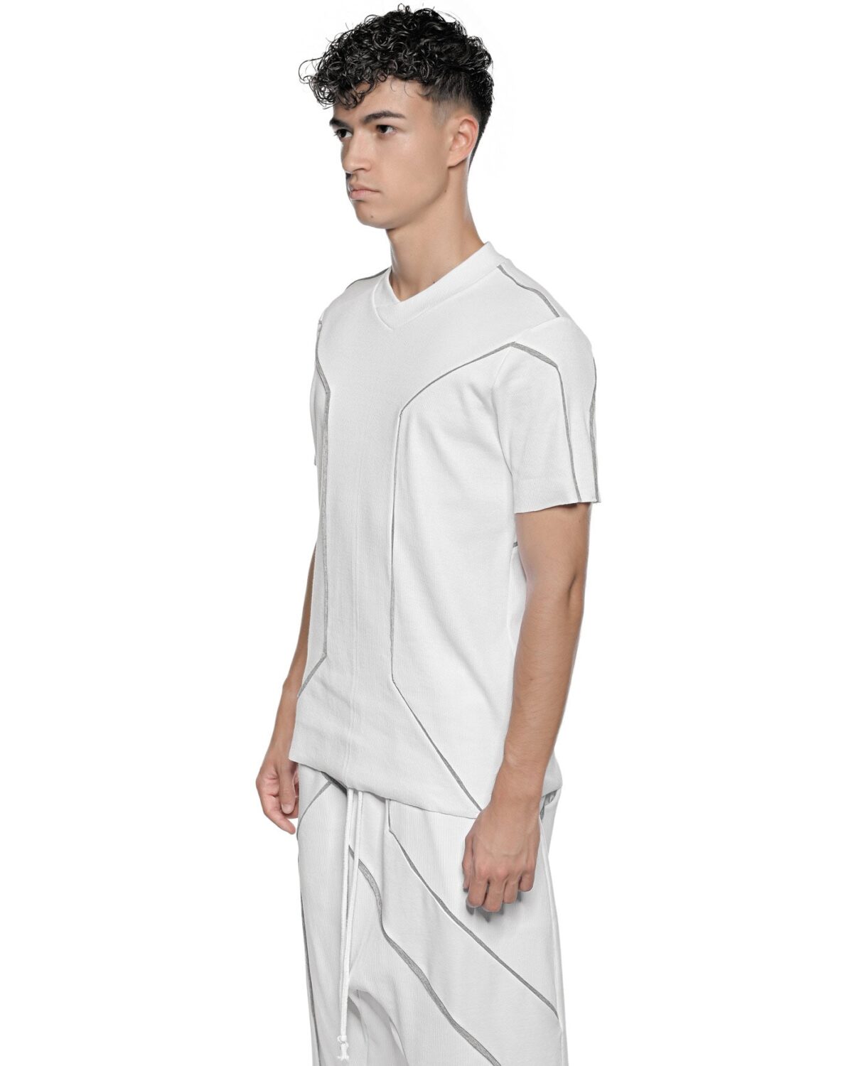 MINOAR - Cluster External Seam T-shirt, Men's white cotton T-shirt with external seam detail - 4