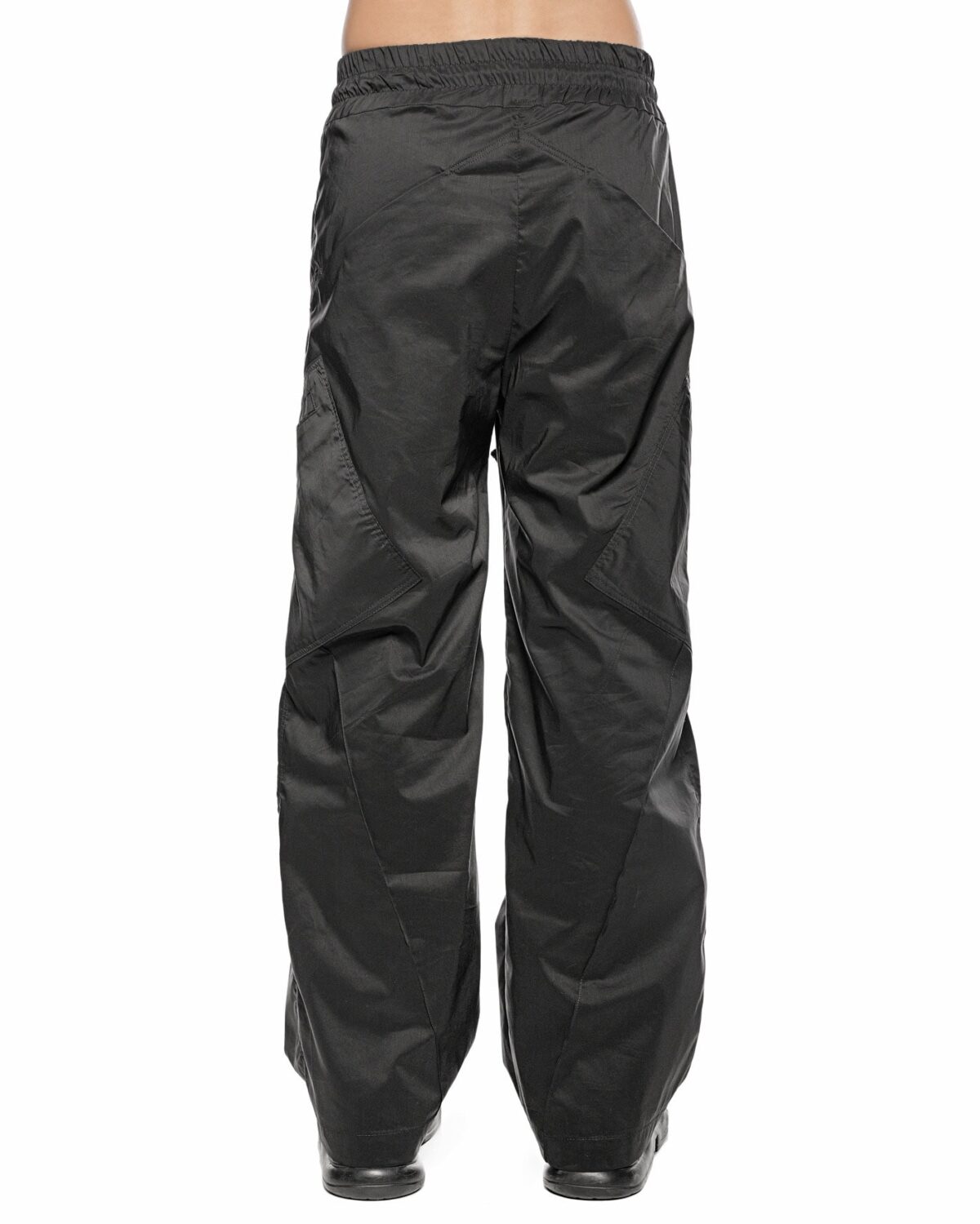 MINOAR - Gravity Flare Cargo Trousers, Men's black cotton trousers with diagonal welt pockets - 4