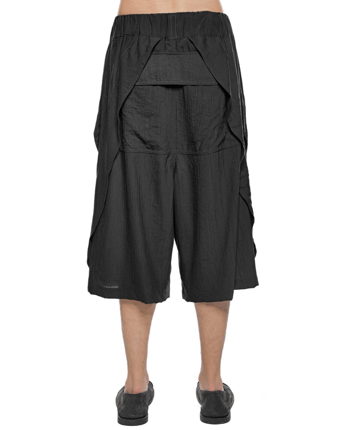 MINOAR - Array Loose Crop Panel Pants, Men's black viscose pants with drop-crotch silhouette - 4