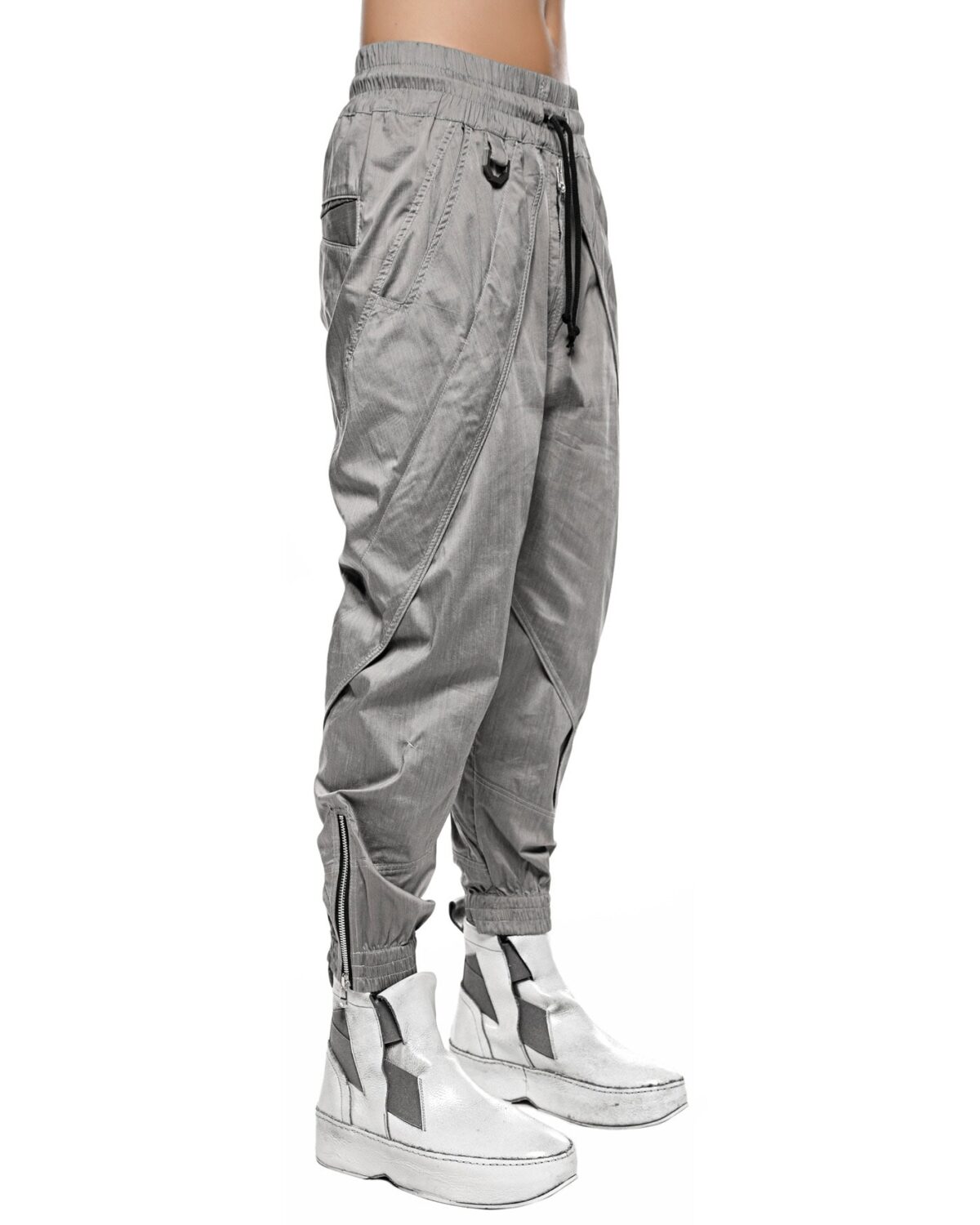 MINOAR - Stellar Cargo Tech Trousers, Men's grey cotton trousers with tapered silhouette - 3