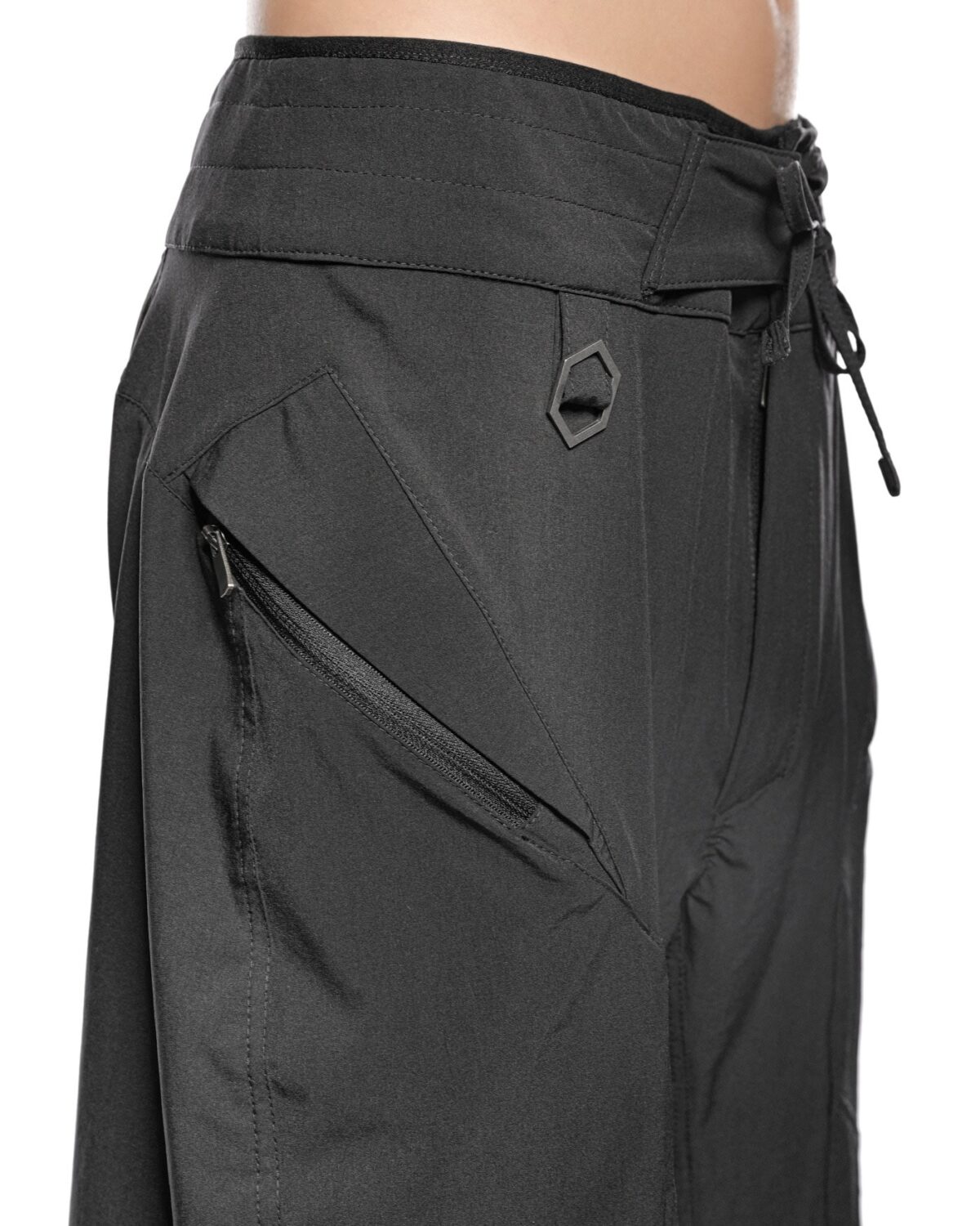 MINOAR - Abyss Board Shorts, Men's black shorts with diagonal welt pockets - 4