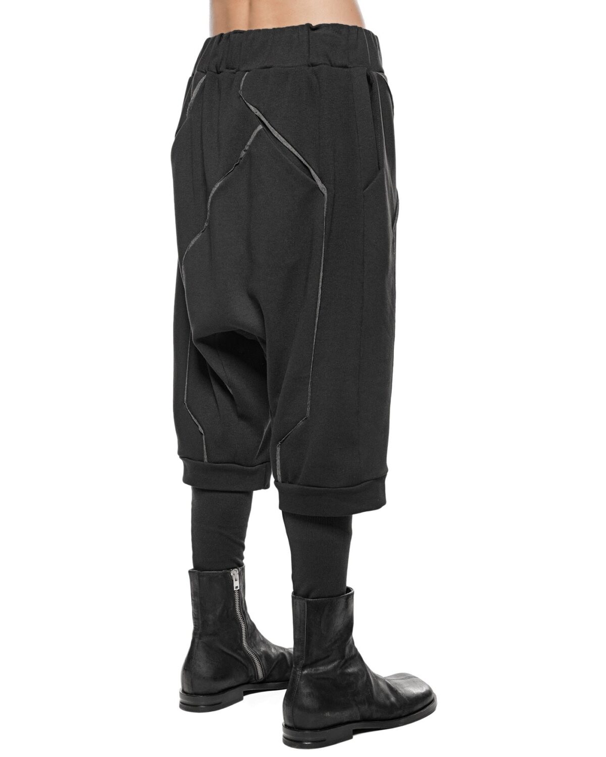 MINOAR - Cluster Panel Drop Crotch Shorts, Men's black cotton shorts with drop-crotch silhouette - 6