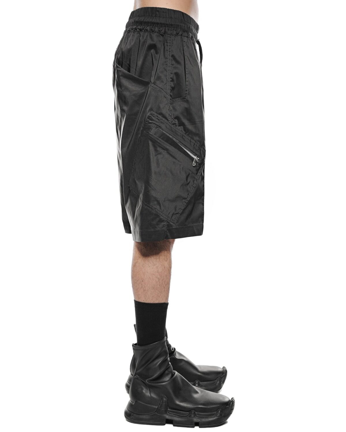 MINOAR - Gravity Cagro Light Shorts, Men's black cotton shorts with diagonal welt pockets - 5