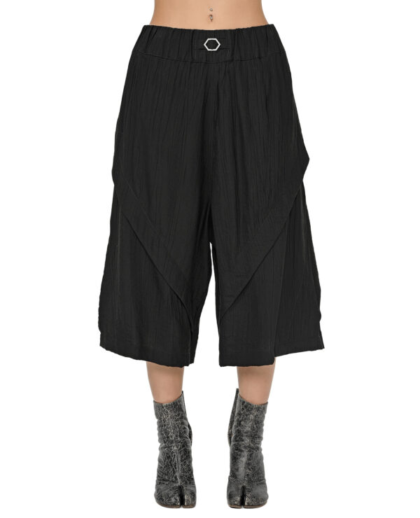 MINOAR - Array Loose Crop Panel Pants, Women's black viscose pants with drop-crotch silhouette - 1