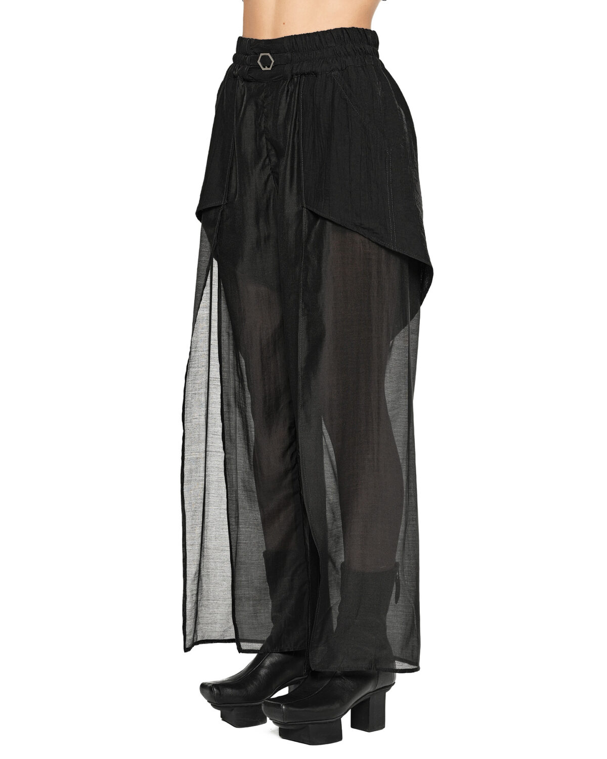 MINOAR - Radiant Layered Trousers, Women's black viscose trousers with diagonal welt pockets - 3