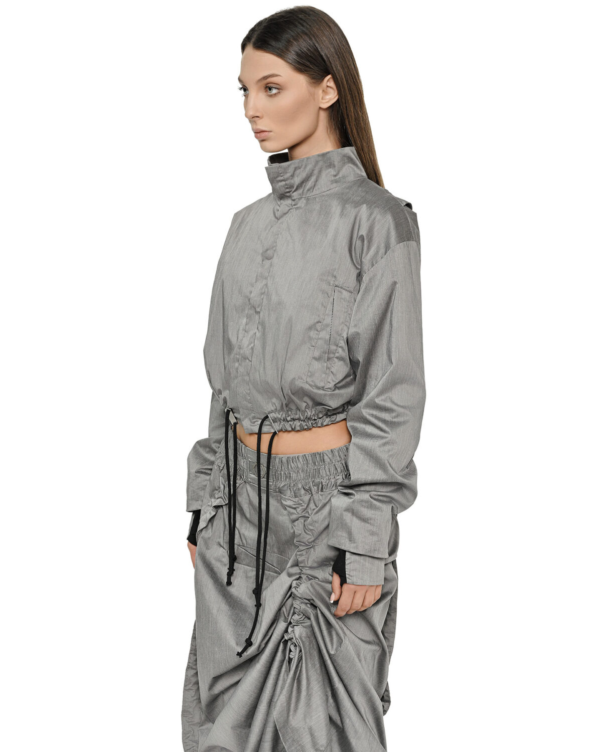 MINOAR - Stellar Tech Crop Jacket, Women's grey cotton jacket with thumb openings - 3