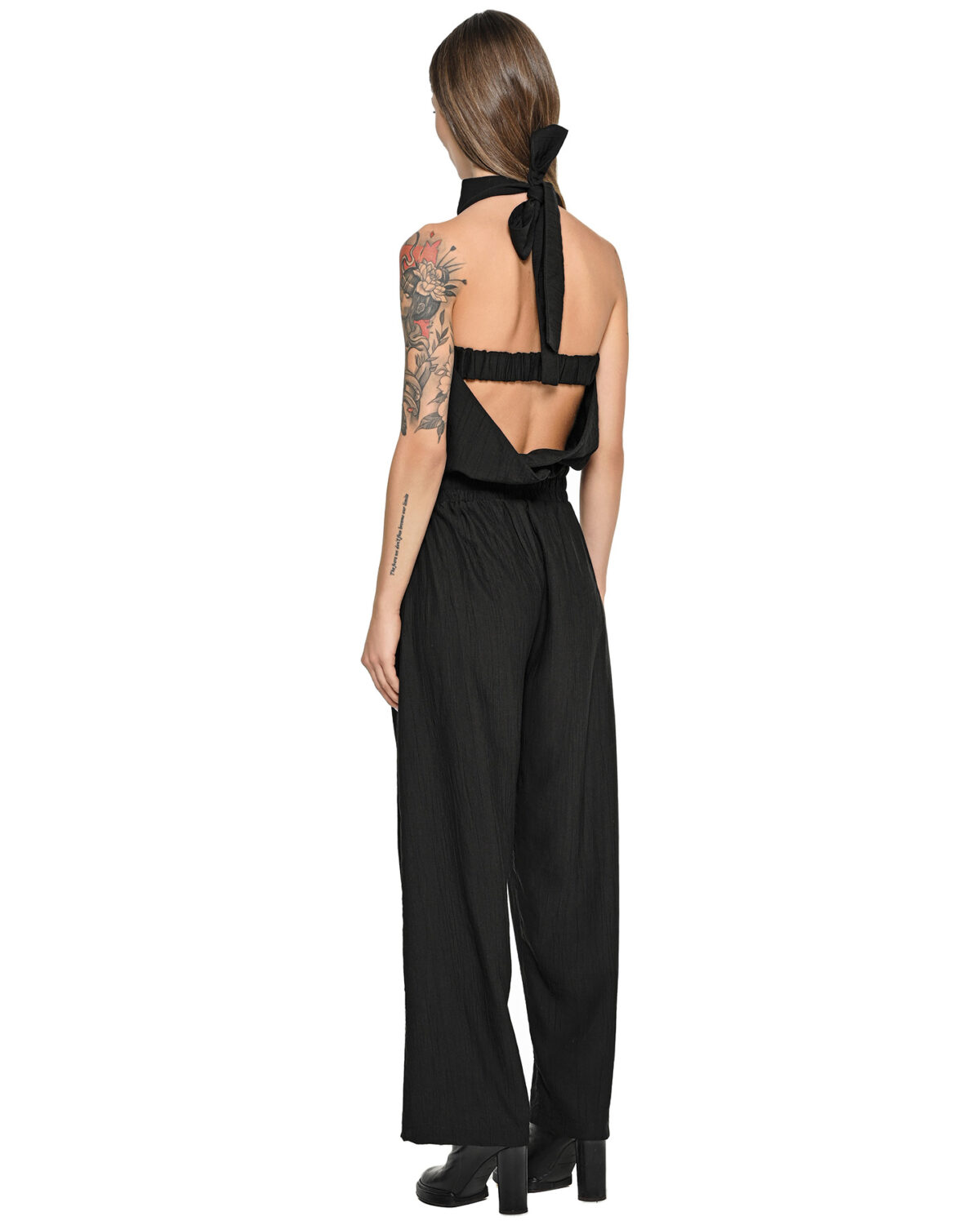 MINOAR - Array Bow Collar Black Overall, Women's black viscose overall with relaxed fit - 7
