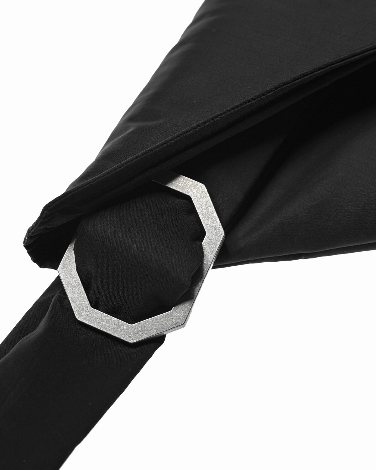MINOAR - Gravity Shoulder Clutch Bag, Unisex black cotton bag with detachable belt strap - 7