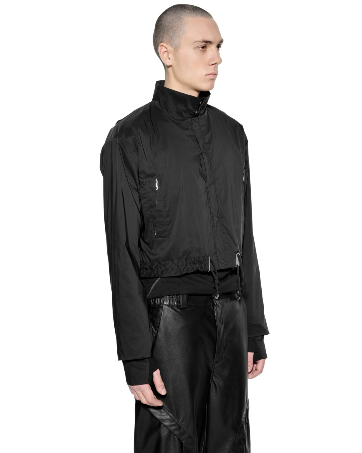 MINOAR - Stellar Tech Crop Jacket, Men's black cotton jacket with thumb openings - 3