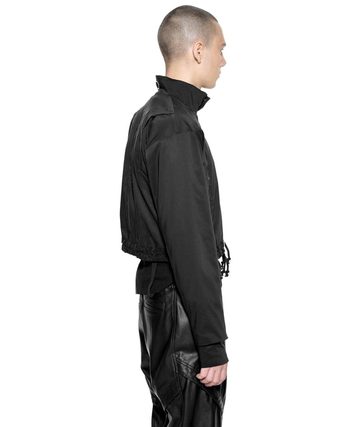 MINOAR - Stellar Tech Crop Jacket, Men's black cotton jacket with thumb openings - 4