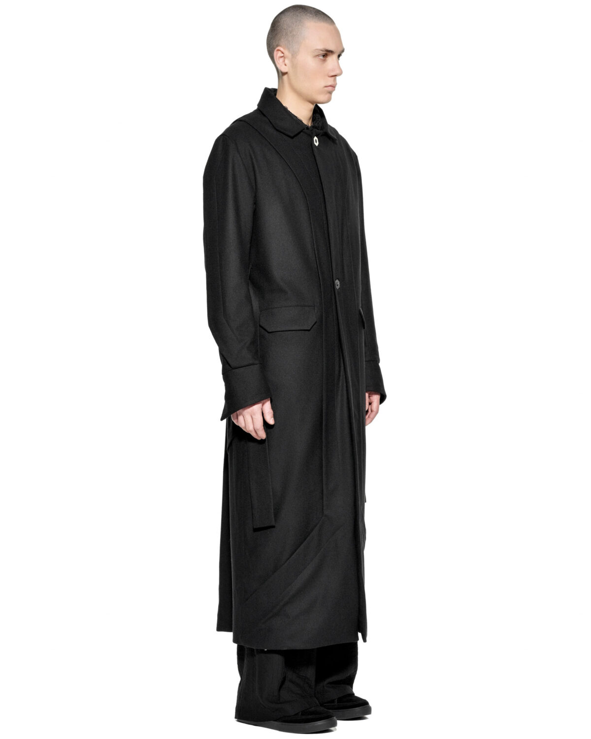 MINOAR - Wool Apex Overlap Long Coat, Men's black cotton coat with multi-panel construction - 3
