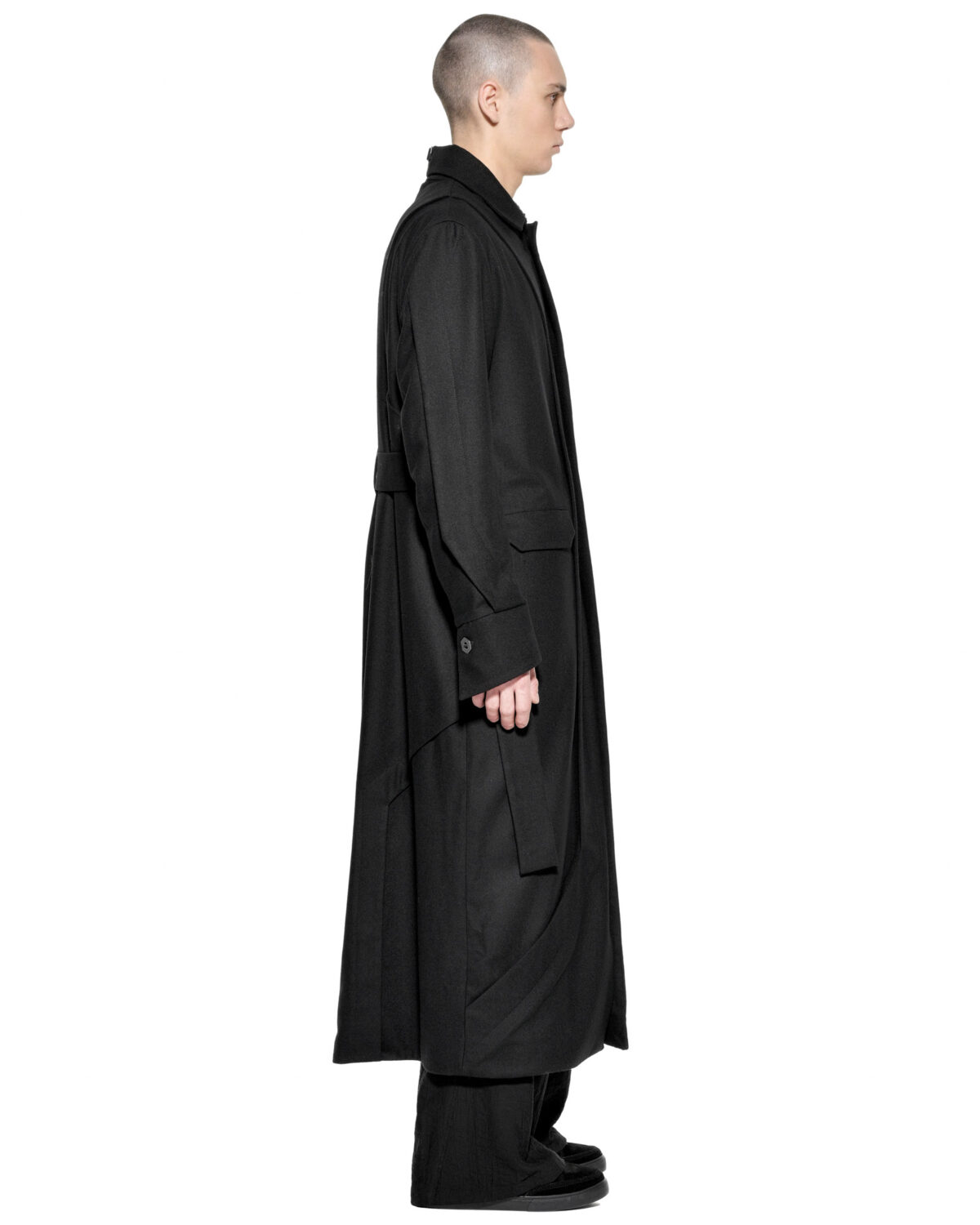 MINOAR - Wool Apex Overlap Long Coat, Men's black cotton coat with multi-panel construction - 4