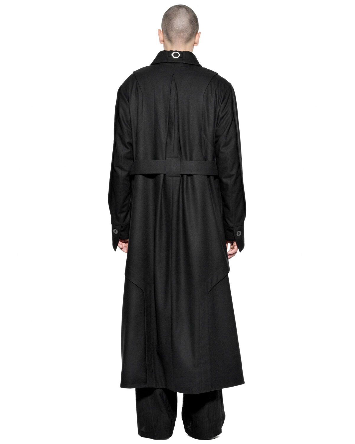 MINOAR - Wool Apex Overlap Long Coat, Men's black cotton coat with multi-panel construction - 5