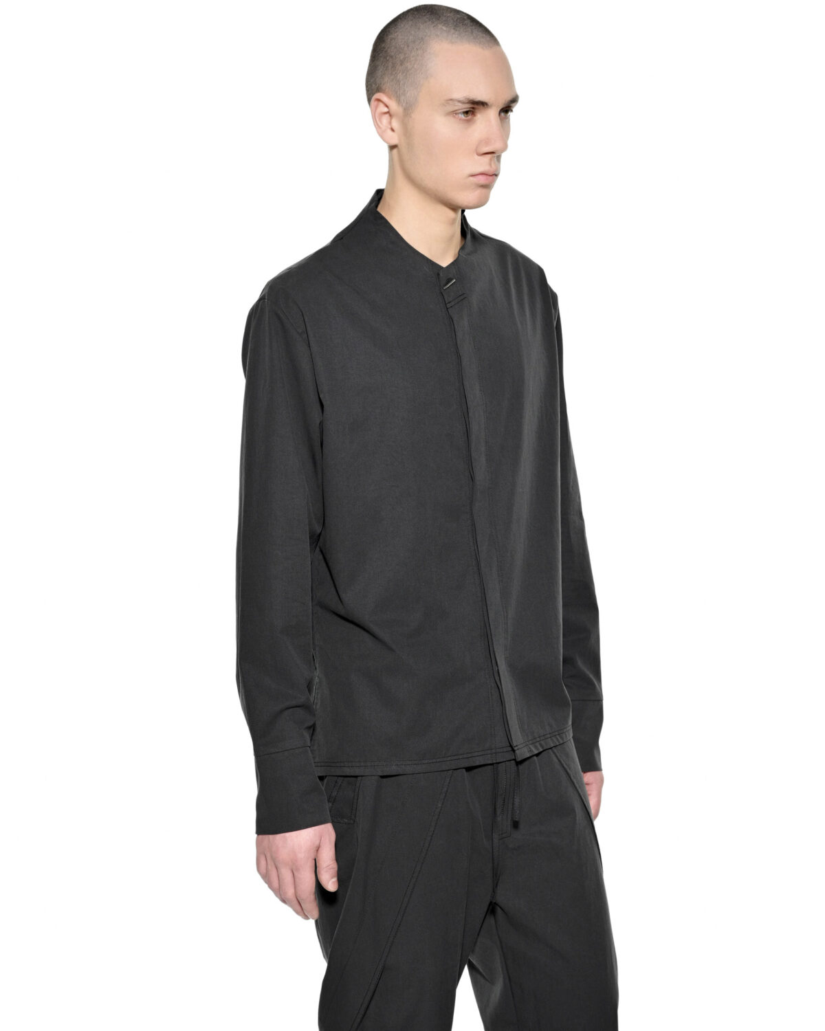 MINOAR - Dense Bowling Longsleeve Shirt, Men's black cotton shirt with raised collar - 5