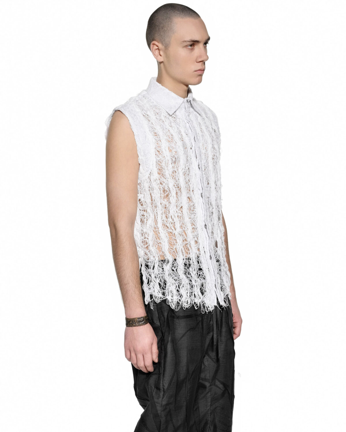 MINOAR - Filamentous Sleeveless Optic Collar Shirt, Men's white cotton shirt with Fiber-Bond texture - 3