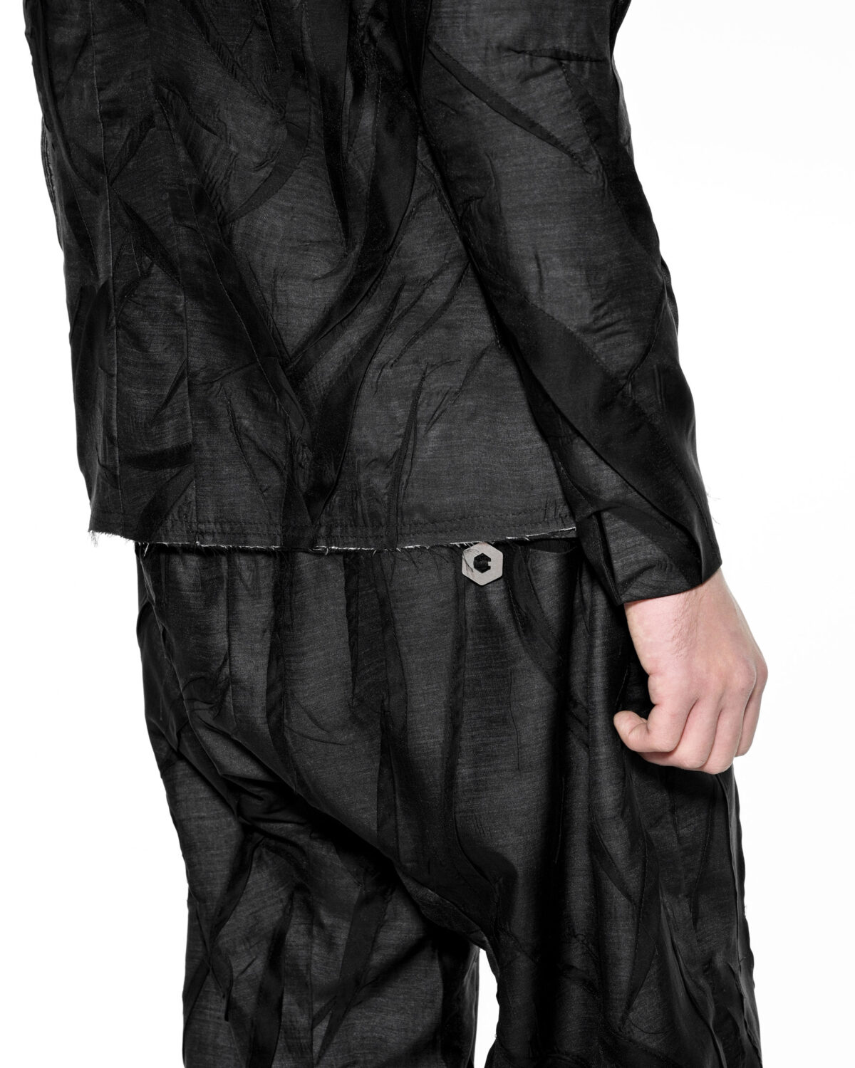 MINOAR - Diffuse Crushed Shirt, Men's black lyocell shirt with Crushed texture - 8