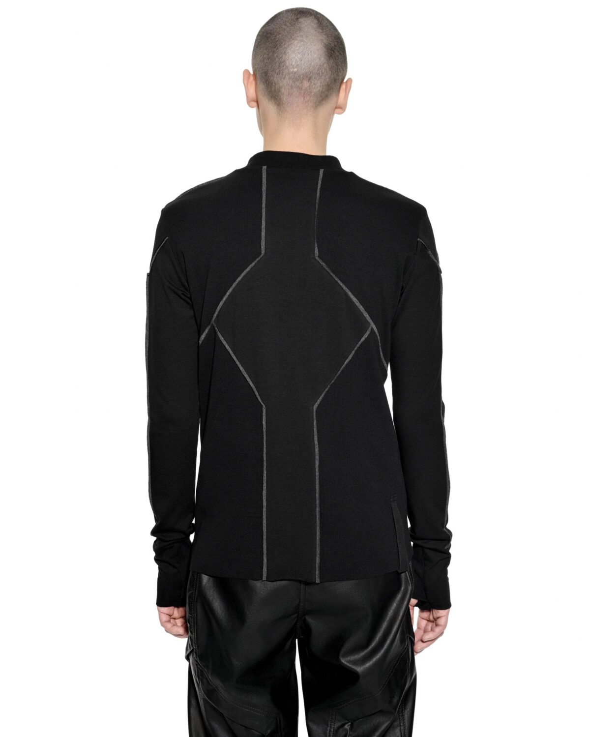 MINOAR - Cluster External Seam Longsleeve T-shirt, Men's black cotton longsleeve T-shirt with external seam detail - 4
