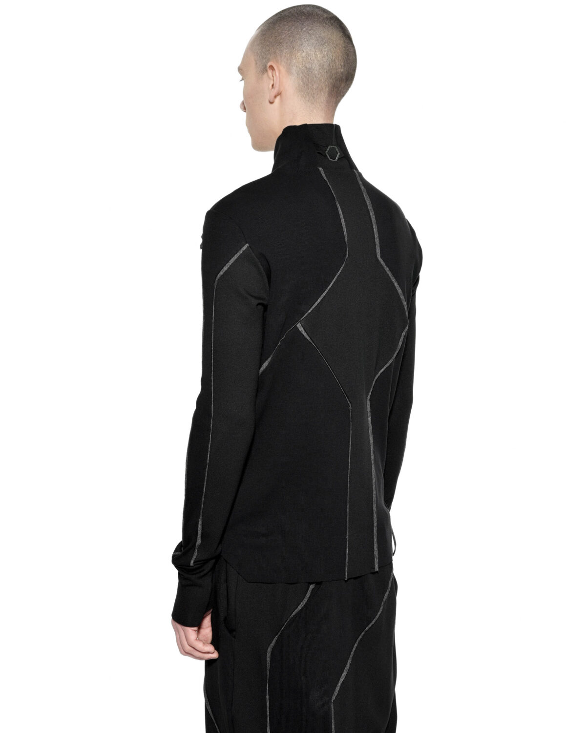 MINOAR - Cluster External Seam Collar Sweater, Men's black cotton sweater with external seam detail - 5