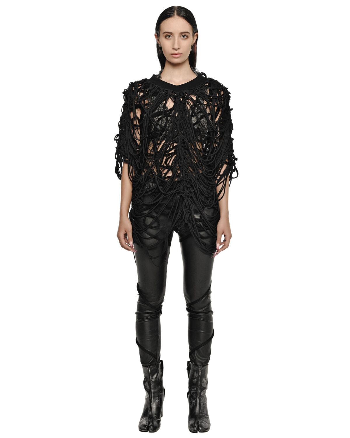 MINOAR - Atlas Fiber Bond T-shirt, Women's black cotton T-shirt with Fiber-Bond texture - 5