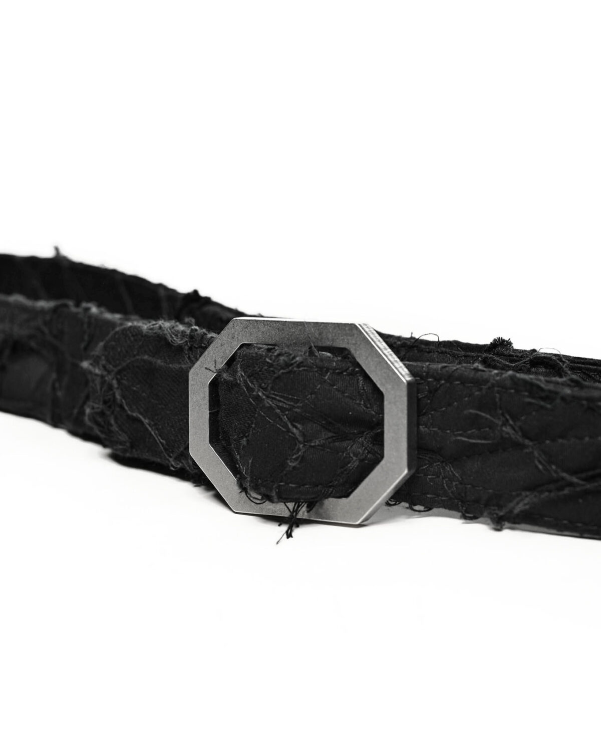 MINOAR - Octagon Fiber Bond Buckle Belt, Unisex black leather with Fiber-Bond texture - 3
