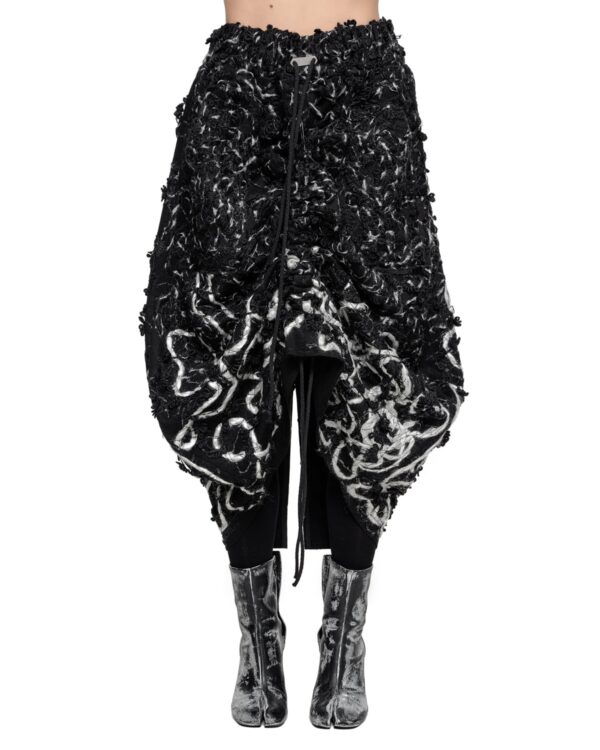 MINOAR - Phase Fiber Bond Dark Blend Skirt, Women's black wool skirt with Fiber-Bond texture - 1
